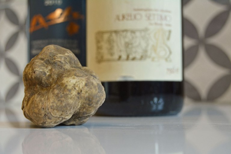 white-truffle-barolo